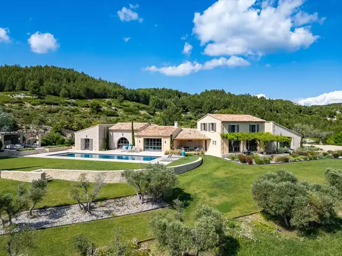 Le domaine au printemps, vu du ciel